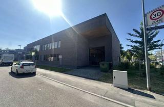 Gewerbeimmobilie mieten in Max-Planck-Straße, 70806 Kornwestheim, Schöne Halle 200 bis 400 qm