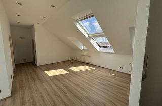 Wohnung mieten in Bradleystraße 64, 89231 Neu-Ulm, Exklusive 3-Zimmer-Dachgeschosswohnung mit gehobener Innenausstattung mit Balkon und EBK in Neu-Ulm