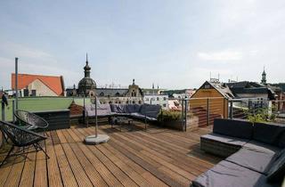 Wohnung kaufen in 08056 Innenstadt, SELBSTNUTZUNG & ANLAGE MIT EINBAUKÜCHEN, BALKON & DACHTERRASSE IM ZENTRUM !