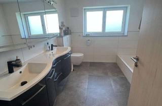 Wohnung mieten in Eduard-Lorentz-Straße 23, 91555 Feuchtwangen, Freundliche und neuwertige 4-Raum-Wohnung mit lux. Innenausstattung mit Balkon und EBK