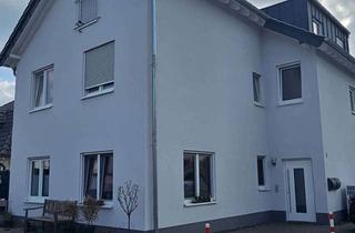 Wohnung mieten in Wüschheimer Straße, 53919 Weilerswist, Schöne Maisonette-Wohnung 5 Zimmer mit Balkon