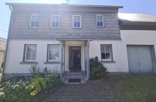 Bauernhaus kaufen in 55758 Herborn, Ehm. Bauernhaus mit 2 Wohnungen in Herborn mit Nebengebäuden