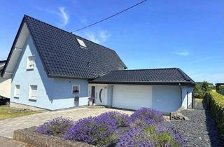 Einfamilienhaus kaufen in 56653 Wehr, Freistehendes Einfamilienhaus mit Doppelgarage in wunderschöner ruhiger Lage in Wehr
