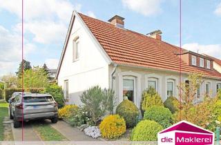 Doppelhaushälfte kaufen in 23795 Bad Segeberg, *Kapitalanlage* Vermietete Doppelhaushälfte in Bad Segeberg