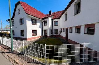 Haus kaufen in 04600 Altenburg, Altenburg - Zweifamilienhaus nähe Altenburg