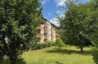 Wohnung kaufen in Schulstraße, 12247 Lankwitz, Bezugsfrei im Grünen mit Balkon und zentral in Lankwitz