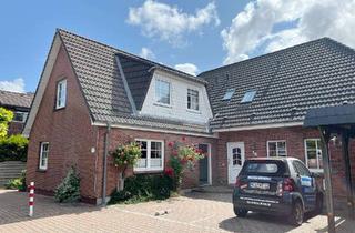 Wohnung kaufen in 25761 Büsum, Büsum/ Zentrum: Großzügige 4-Zimmer Wohnung ideal für Familien in direkter Schulnähe