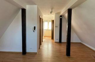 Wohnung mieten in Vaihinger Straße 26, 75428 Illingen, 1-Zimmer-DG-Wohnung mit Küche in Illingen