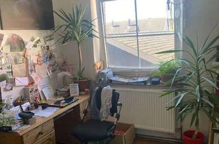 Wohnung mieten in 31157 Sarstedt, Schöne und gepflegte 2-Zimmer-Dachgeschosswohnung in Sarstedt