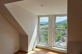 Wohnung mieten in Poststraße 20, 02708 Löbau, Dachgeschosswohnung mit Ausblick und Fahrstuhl