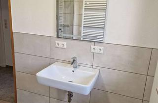 Wohnung mieten in Frankenbergstraße, 97215 Uffenheim, Ansprechende und modernisierte 4-Zimmer-Wohnung mit Balkon in Uffenheim