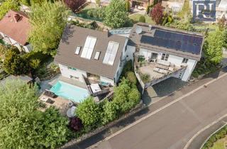 Einfamilienhaus kaufen in 97340 Marktbreit, EXKLUSIVES WOHNEN MIT STIL - Einfamilienhaus mit Anbau und Poolanlage