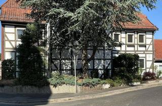 Haus kaufen in 37127 Jühnde, Großzügiges Zweifamilienhaus, auch gewerblich nutzbar, frei in Jühnde
