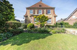 Villa kaufen in 48356 Nordwalde, Stilvolle Stadtvilla mit charmantem Garten und besonderem Flair