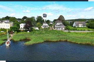 Haus kaufen in 24392 Boren, Juwel an der Schlei: EFH mit großer Glasfront und Balkon mit Wasserblick + Nebenhaus in Boren