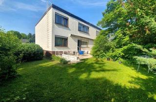 Haus kaufen in 53757 Sankt Augustin, DHH mit Charakter – und etwas Renovierungslaune: die perfekte Bühne für Ihren Heimwerker-Film!!