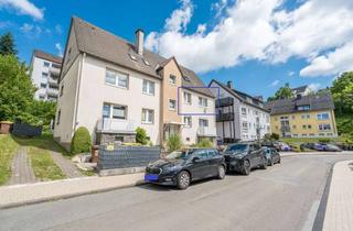 Wohnung kaufen in Am Gartenhang, 58511 Lüdenscheid, Wohnen mit Mehrwert – Eigentumswohnung mit Hobbyraum, Gartenanteil und bester Innenstadtlage