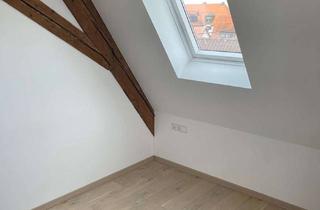 Wohnung mieten in Im Zwinger 24, 74357 Bönnigheim, Exklusive 2-Zimmer-DG-Wohnung mit Einbauküche in Bönnigheim und Blick auf die Weinberge