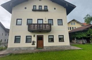 Haus kaufen in Halfingerstr. 15, 83139 Söchtenau, Altbestand in zentraler Lage, hohes Baurecht, viele Optionen