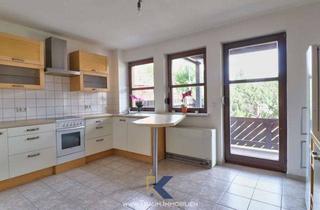 Wohnung mieten in Zur Vorstadt 10, 99996 Menteroda, Erdgeschosswohnung nahe Mühlhausen - 3-Zi. mit Balkon, EBK und PKW-Stellpl.