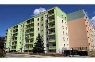 Wohnung mieten in Nikopolerstraße, 01619 Zeithain, Große 4 Zimmerwohnung mit Einbauküche sofort zu vermieten!