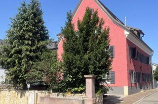 Wohnung mieten in 79238 Ehrenkirchen, **79238 Ehrenkirchen-OT**:Charmante 3 Zi. Maisonetten-Whg.mit EBK u. Balkon sucht charmante Mieter**