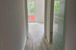Wohnung mieten in Ernst-Thälmann-Straße 13, 99759 Sollstedt, 4-Raumwohnung mit geräumigen Wohnzimmer und Balkon