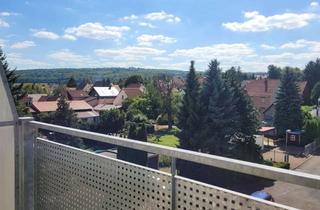 Wohnung mieten in Sonneborner Straße 30, 99869 Goldbach, Frisch renovierte 3-Raumwohnung in Goldbach mit Balkon