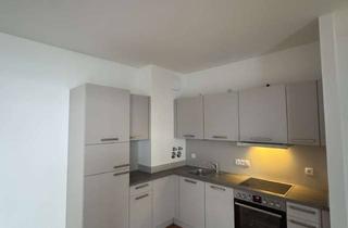 Wohnung mieten in Chausseestraße 39A, 10115 Mitte, 2-Zimmer-Wohnung mit Wohnküche, Vollbad und Balkon