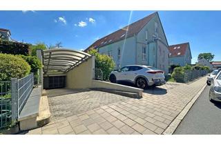 Garagen kaufen in 92318 Neumarkt, Trocken - Sicher - StadtnahTiefgaragenstellplatz in Neumarkt