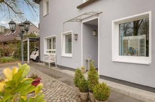 Einfamilienhaus kaufen in 21521 Aumühle, Einfamilienhaus mit Einliegerwohnung in bester Nachbarschaft wartet auf Sie