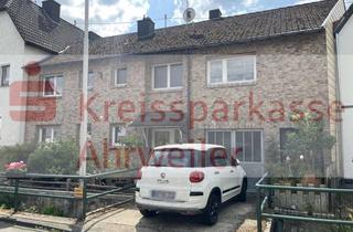 Einfamilienhaus kaufen in 56651 Oberzissen, Charmantes Einfamilienhaus in ruhiger Ortskernlage!