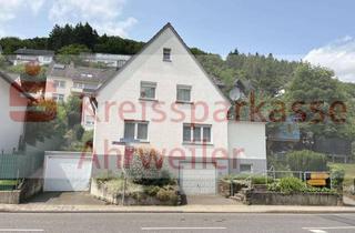 Einfamilienhaus kaufen in 53498 Bad Breisig, Großzügiges Einfamilienhaus in zentraler Lage!