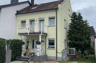 Doppelhaushälfte kaufen in 63773 Goldbach, Familienfreundliche Doppelhaushälfte mit Garten, Balkon & viel Platz