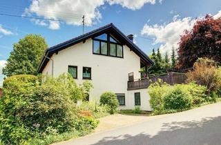 Haus kaufen in 57629 Streithausen, Charmantes und geräumiges Familienhaus mit tollem Wohngarten in Streithausen