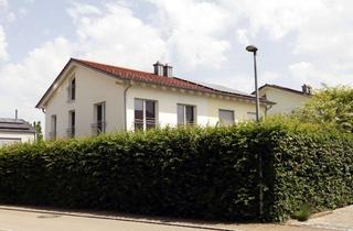 Doppelhaushälfte kaufen in 85778 Haimhausen, Großzügige Doppelhaushälfte mit Gartenidylle in Haimhausen-Ottershausen – mit Garage & Stellplatz