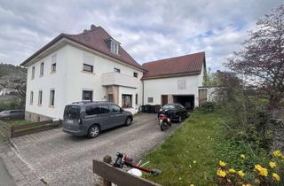 Haus mieten in Ringstraße 17, 34311 Naumburg, Großzügiges Einfamilienhaus im Villenstil mit großem Garten