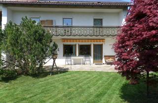 Haus mieten in Blütenweg, 82407 Wielenbach, Große Doppelhaushäfte im Stil eines Einfamilienhauses mit herrlich eingewachsenem Garten und Garage