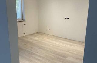 Wohnung kaufen in Kiefernweg, 50259 Pulheim, Stilvolle, modernisierte 3-Zimmer-Wohnung mit gehobener Innenausstattung mit EBK in Pulheim