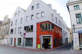 Geschäftslokal mieten in 23966 Wismar, Tipp!!! werbewirksames, helles, Eckgeschäft in Citylage, vielseitig nutzbar, barrierefrei
