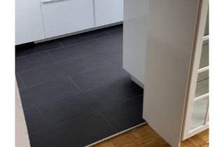 Haus mieten in 71254 Ditzingen, Ansprechendes 5-Zimmer-Reihenhaus mit EBK in Ditzingen