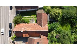 Grundstück zu kaufen in 75242 Neuhausen, Neuhausen: Schönes, zentral gelegenes Baugrundstück mit altem Gebäudebestand (Abrissgebäude)