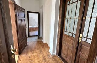 Wohnung mieten in Paradiesstraße, 01445 Radebeul, 3-Zimmergeschosswohnung mit Balkon und Gartenfläche
