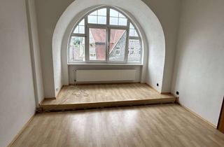 Wohnung mieten in Walther-Rathenau-Straße 45, 35745 Herborn, Vollständig renovierte 4-Raum-Wohnung mit Balkon in Herborn