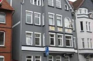 Wohnung mieten in Moltkestr. 68, 31135 Hildesheim, Top-Altbauwohnung mit Balkon, Dielen und Garten