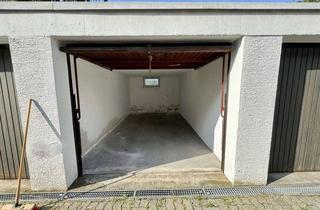 Garagen mieten in Graudenzer Str. 13, 71229 Leonberg, *Abschließbare Garage zu vermieten* Ab Sofort!