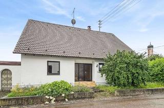 Einfamilienhaus kaufen in 89440 Lutzingen, Interessantes Einfamilienhaus/Bungalow mit PV-Anlage und Ausbaupotential in Lutzingen