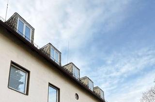 Anlageobjekt in 95032 Innenstadt, 10,3% Rendite – zwei sanierungsbedürftige Reihenhäuser+Garagen in einer top Wohnlage in Hof