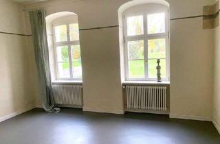 Gewerbeimmobilie mieten in 14806 Bad Belzig, 3 schöne, erweiterbare Gewerberäume mit Küche und DU/WC