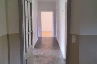 Wohnung mieten in 76829 Landau, 4-Zimmer-Wohnung mit gehobener Innenausstattung mit Balkon und EBK in Landau